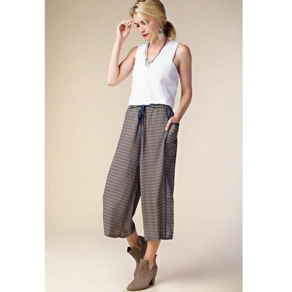 Gorgeous Crop Flow Palazzo Pants